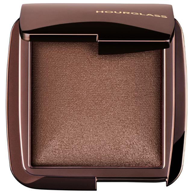Hourglass Ambient Lighting Powder Transcendent Light product image