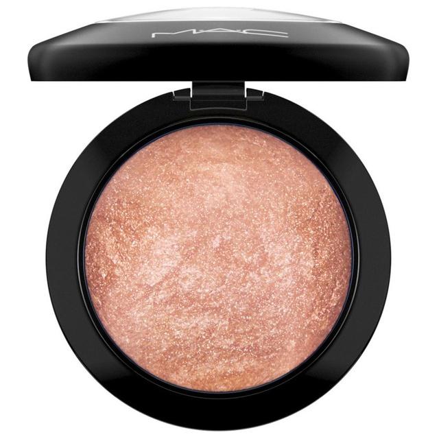 MAC Mineralize Skinfinish Cheeky Bronze product image